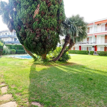 With Pool Near By Hello Homes Apartment *