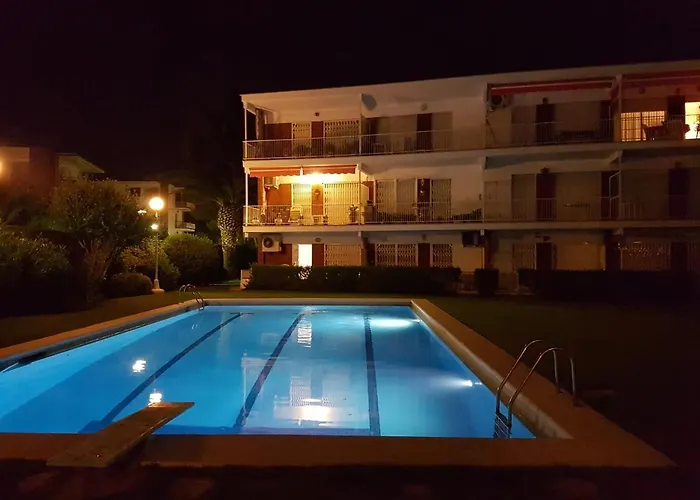 With Pool Near By Hello Homes Апартаменти *