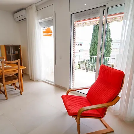 With Pool Near By Hello Homes Apartamento