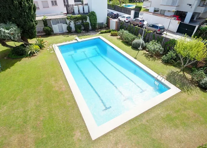 شقة With Pool Near By Hello Homes *