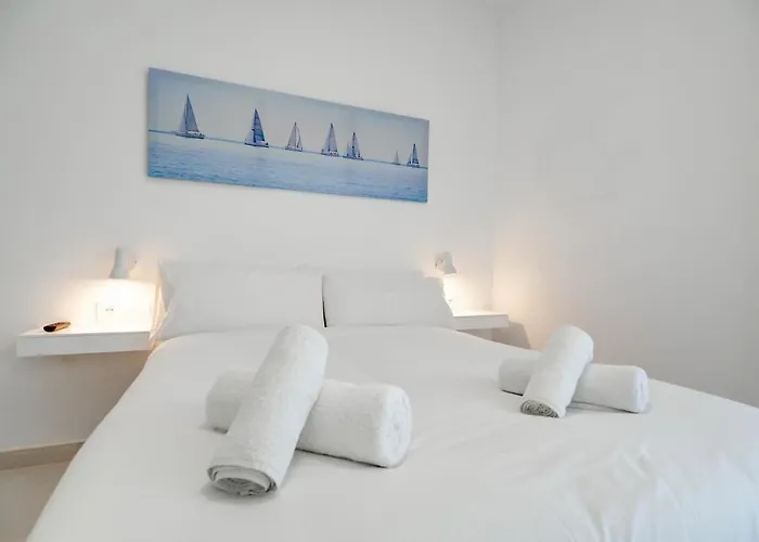 Appartamento With Pool Near By Hello Homes *