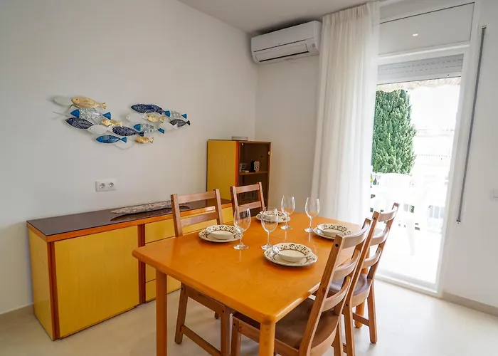 With Pool Near By Hello Homes * Sitges