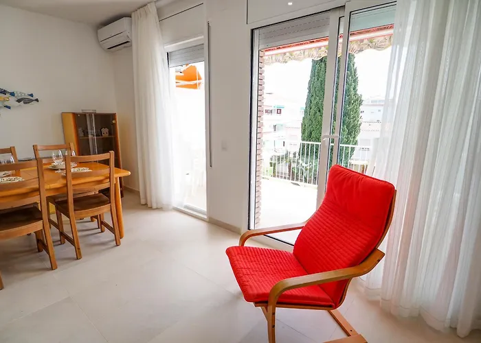 With Pool Near By Hello Homes Appartamento