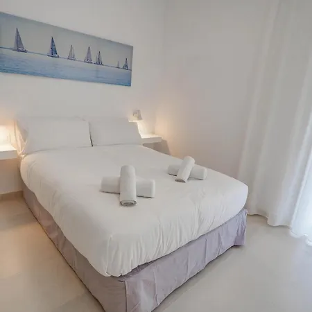 With Pool Near By Hello Homes * Sitges