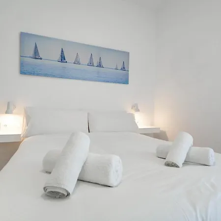 Apartament With Pool Near By Hello Homes *